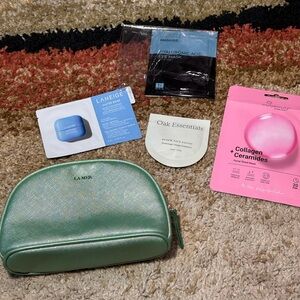 5 ITEM BUNDLE Including: La Mer Green Cosmetic Bag with 4 Skincare Items NWT